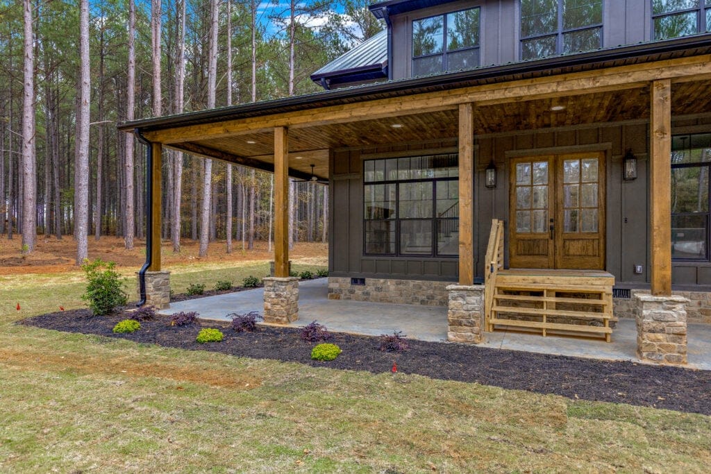 HPZ-22019 Linda barndominium 4 bedroom, rear elevation of the finished home