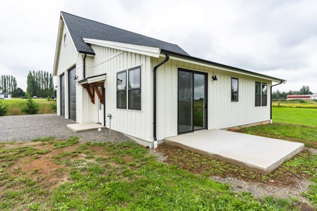 538-Dairy-Ln-Shop-111_1600x The Amerie Barndominium JRW-10002 side
