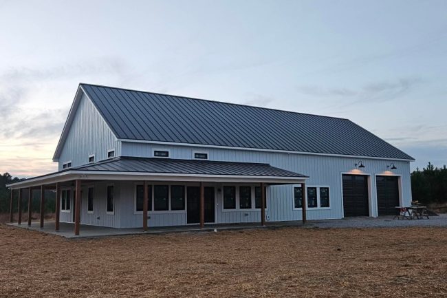 HPZ-22017 Debra 4 bedroom barndominium built by Hawkes Construction in Dinwiddie, Virginia