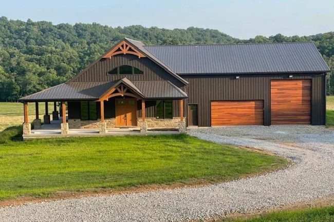 Legacy BG-20003 barndominium exterior