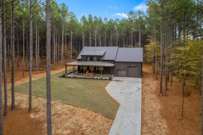 44-print-5830-liberty-hwy-pendleton-sc-001_1600x Linda HPZ-22019 barndominium completed build photo driveway